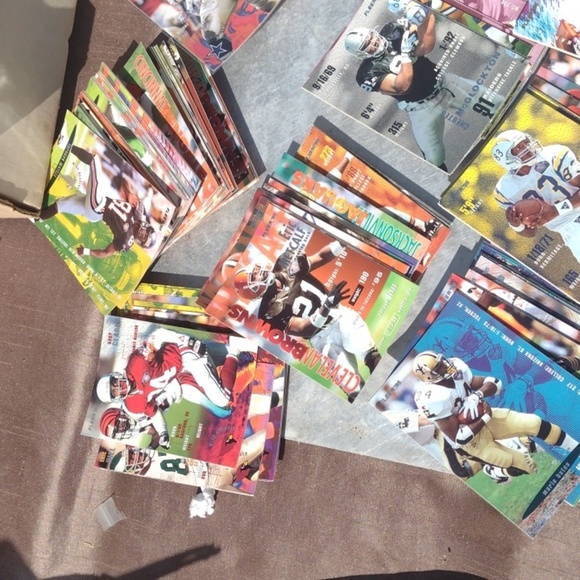 '95 Fleet NFL Sports Trading Cards Collection(380 Count) - Picture 4 of 4
